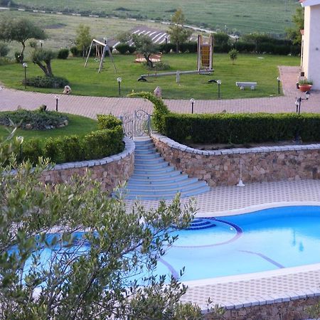 Tenuta Su Vrau Posada Kültér fotó